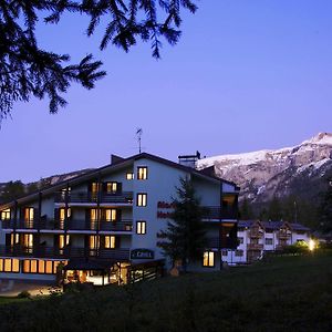 Hotel Alaska